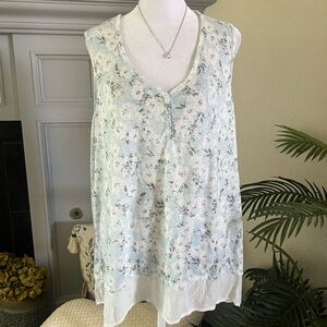 Bobeau Cream Sleeveless Buttoned Tank Top